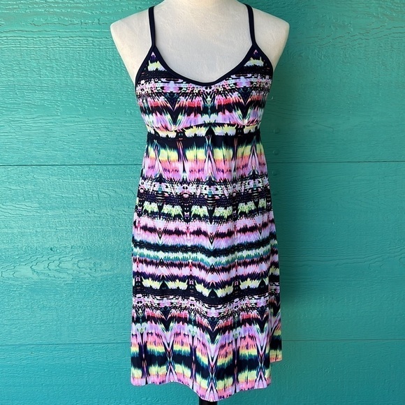 ATHLETA SHOREBREAK IKAT ATHLETIC RACERBACK DRESS SIZE SMALL EUC - Picture 3 of 9
